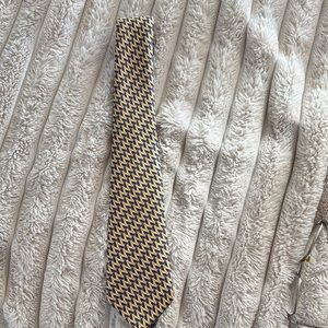 Thomas Pink Yellow and Blue Chevron Tie